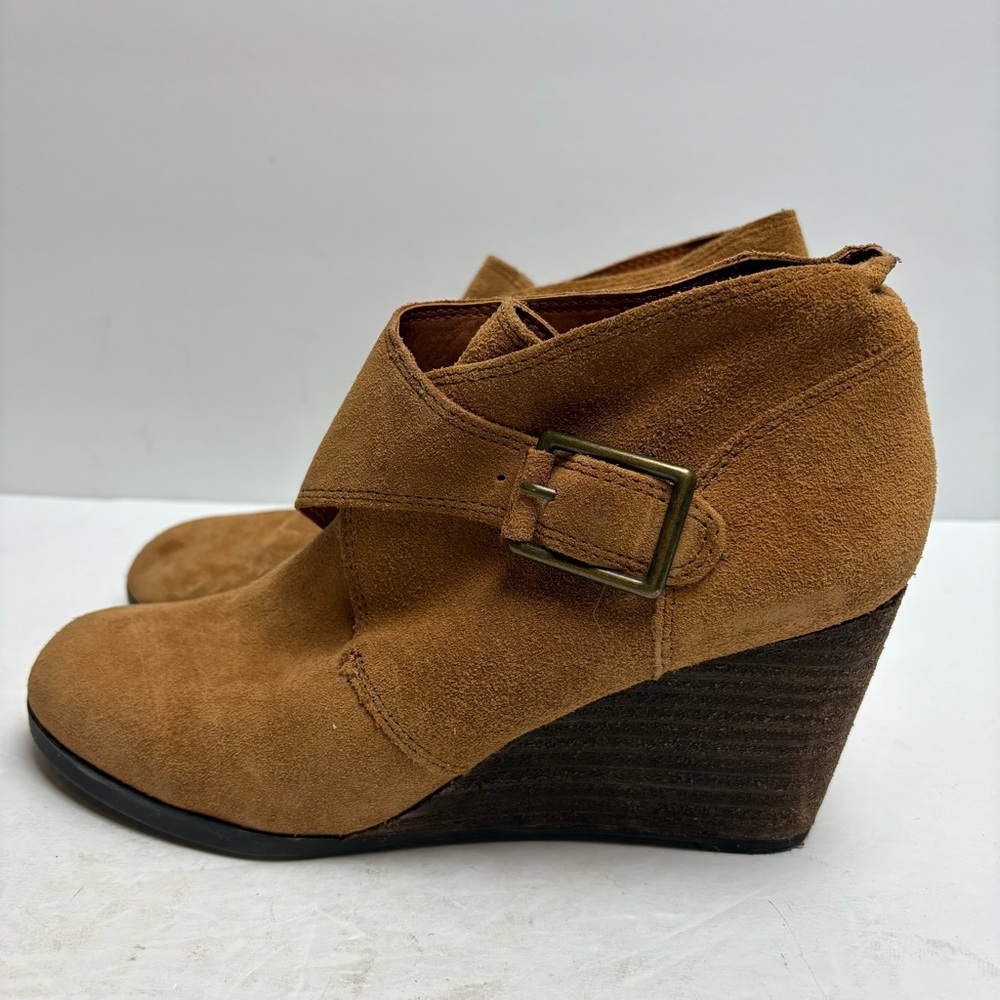 Lucky Brand Women's Tan Suede Wedge Ankle Boots Buckle Booties Size 7.5 B